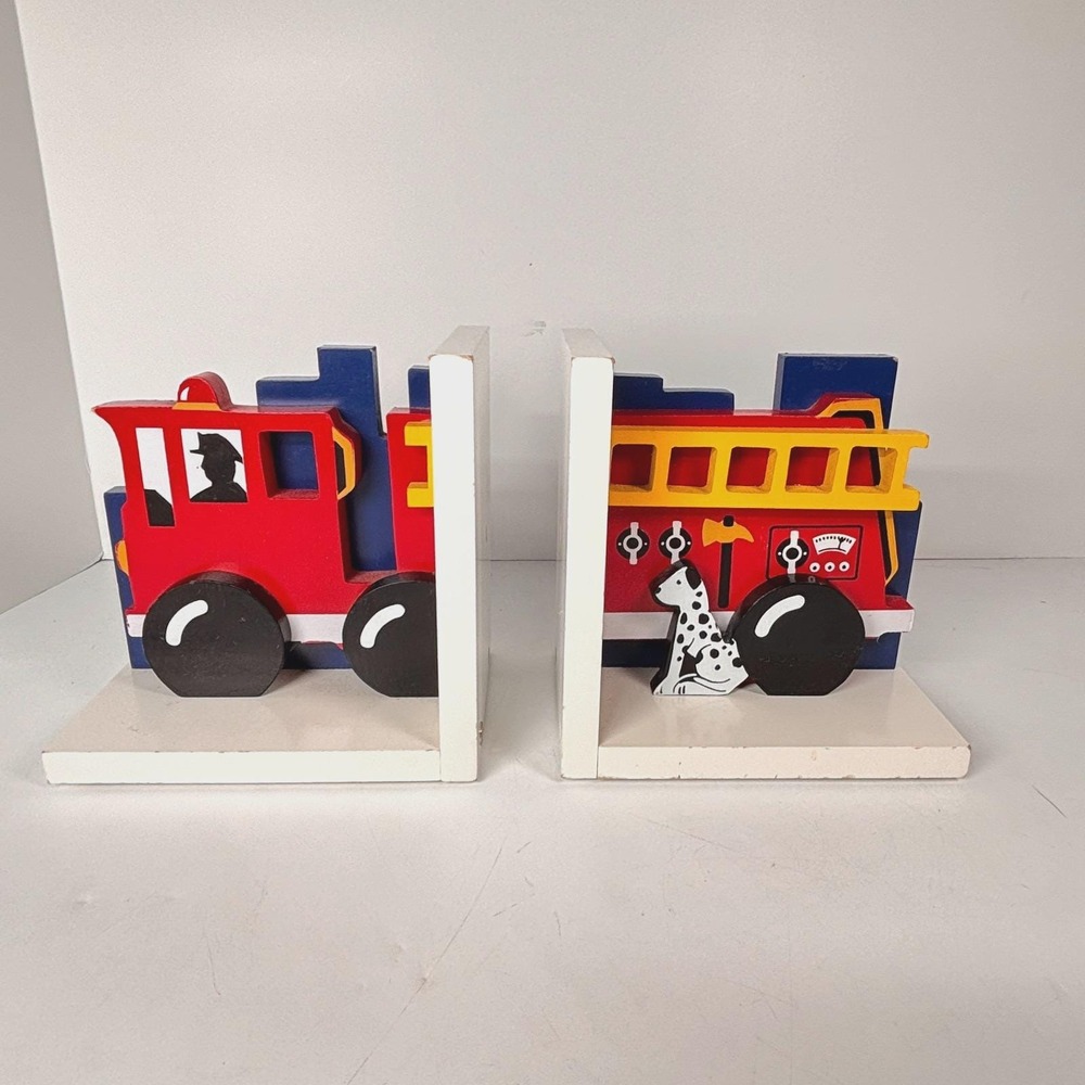 Sassafras Enterprises Wooden Fire Truck with Dalmatian Dog bookends Vintage